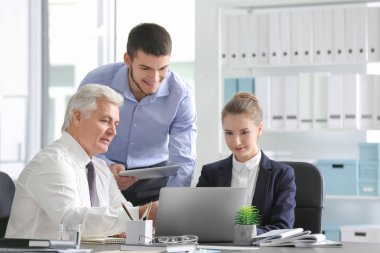 Olgun Pazarlama Yöneticisi office kursiyer ile