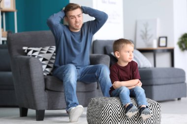 Annesi hasta oğlu evde Sıcaklığı ölçme