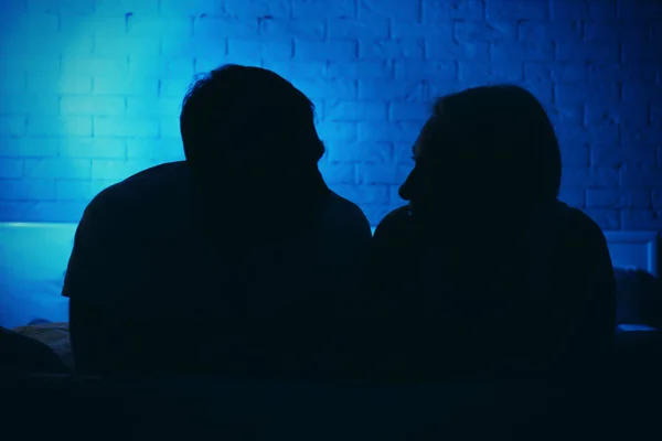 Silhouette Couple Lit Nuit — Photo