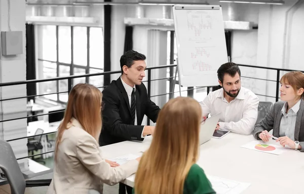 Office Employees Having Meeting Conference Room Financial Trading Concept — Stock Photo, Image