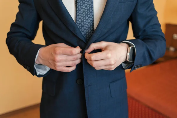 Groom Fastens Button His Jacket — Stock Photo, Image
