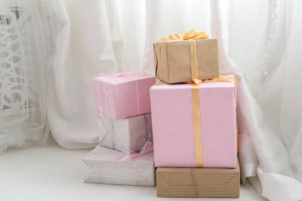 Caixas Com Presentes Natal Chão Espaço Livre Caixas Presente Com — Fotografia de Stock