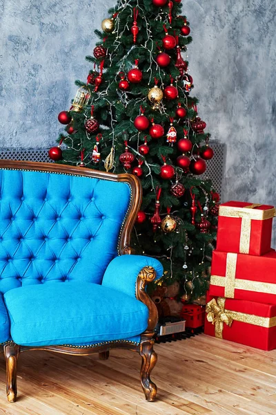 Mattina Natale Ricevi Spazio Appartamenti Classici Con Divano Abbottonato Blu — Foto Stock