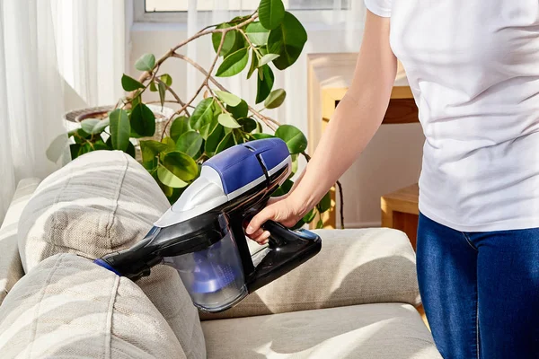 Close Young Woman White Shirt Jeans Cleaning Sofa Vacuum Cleaner — Stock Photo, Image