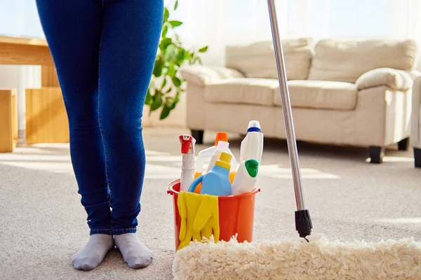 Cropped Image Beautiful Woman Protective Gloves Holding Flat Wet Mop — Stock Photo, Image