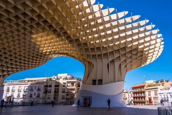 Detalles de The Metropol Parasol, Setas de Sevilla, la estructura de madera más grande del mundo —  Fotos de Stock