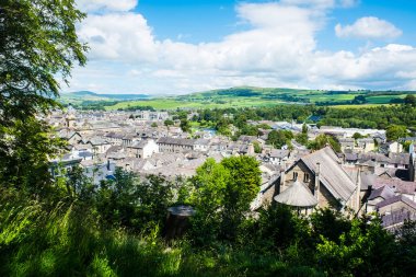 Kendal şehir merkezinin hava görüntüsü, Cumbria, İngiltere