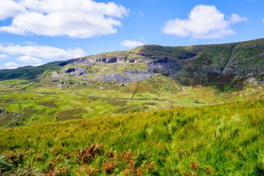 İngiltere, Lake District 'teki Kirkstone Geçidi' nde eski maden işleri.