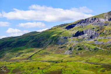 İngiltere, Lake District 'teki Kirkstone Geçidi' nde eski maden işleri.