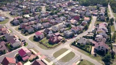 Yukarıda da görüleceği/Schaffhausen. Avrupa'nın küçük şehrin havadan görüntüleri.