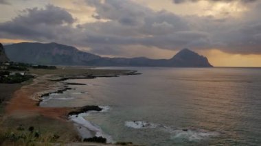 San Vito Lo Capo, Sicilya, İtalya güzel gün batımı.