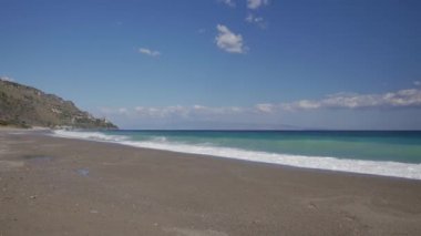 Sicilya, İtalya güzel kumsalda gün batımında.