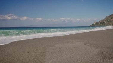 Sicilya, İtalya güzel kumsalda gün batımında.