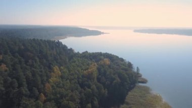 Gölü yaz aylarında hava görüntüleri.