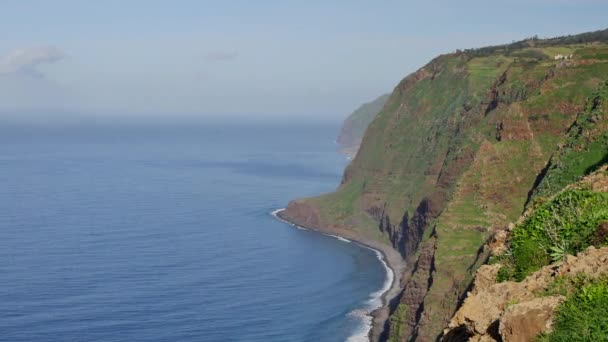 Cliffs Achadas Cruz Madeira — 비디오