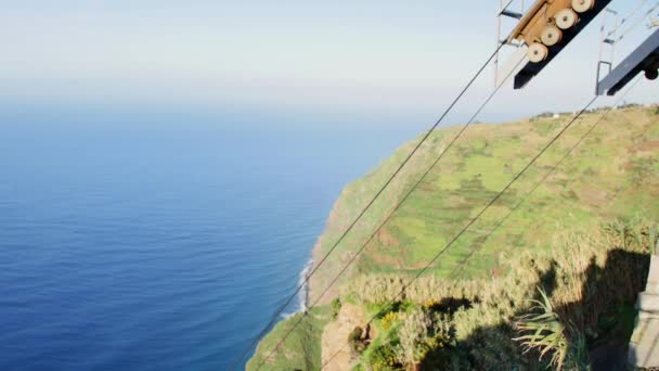 Seilbahn Achadas Cruz Madeira — Stockvideo