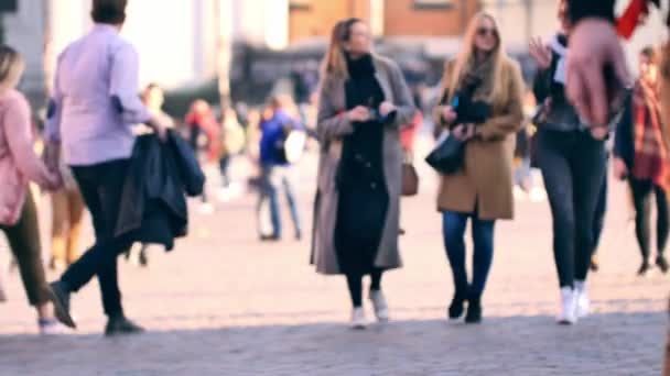 Gente Che Cammina Strade Del Centro Storico Varsavia Filmati Persone — Video Stock