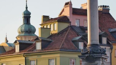 Varşova 'nın Eski Kenti UNESCO' nun Dünya Mirasları listesine girdi. Polonya 'nın başkentinde turistlerin en büyük tarihi cazibesi. Haziran 2017