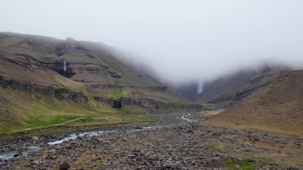 Litlanesfoss Καταρράκτη Στις Βροχερές Συννεφιασμένες Ημέρες Ισλανδία — Αρχείο Βίντεο