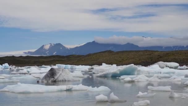 Icebergs Jezeře Jokulsarlon Island — Stock video