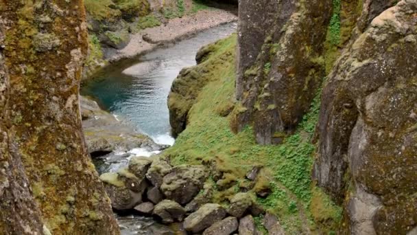 Fjarrgljfur Beautiful Canyon Iceland — Stock Video