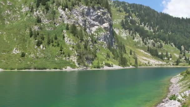Julian Alplerinde Krn Gölü — Stok video