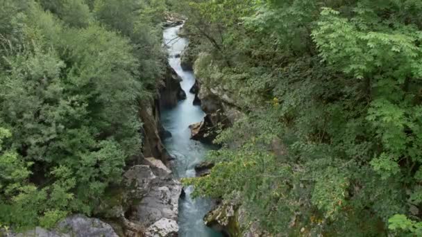 Rzeka Soca Najlepsza Rzeka Canyoning Alpach — Wideo stockowe