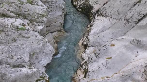 Alpler Ccanyoning Için Iyi Nehir Soca Nehri — Stok video