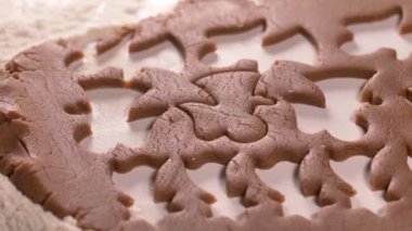 Noel için zencefilli kurabiye hazırlıyorum..