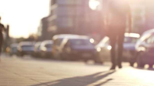 Persone Irriconoscibili Che Camminano Strade Varsavia — Video Stock