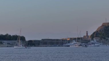 Korfu kasabasındaki Aziz George Kilisesi, Korfu Adası, Yunanistan