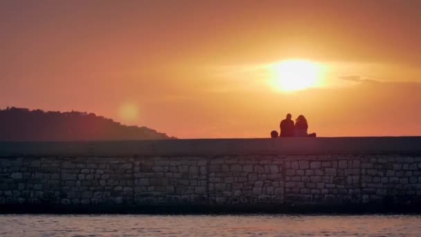 Folk Tittar Solnedgången Korfu Island Grekland — Stockvideo