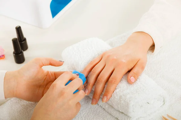 Woman Hand Towel Beautician File Nails Beauty Wellness Spa Treatment — Stock Photo, Image