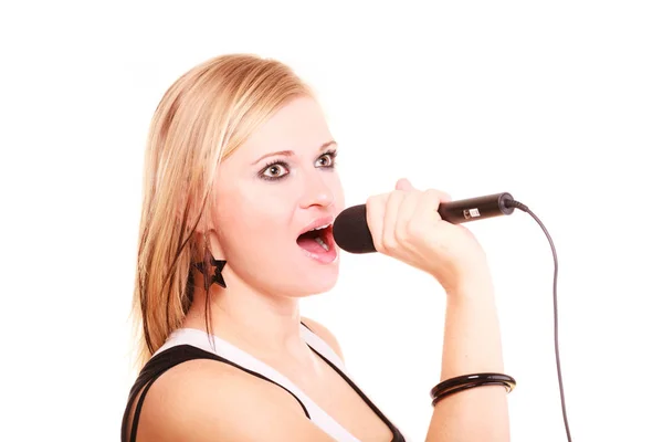 Karaoke Musik Sångare Koncept Blond Kvinna Sjunger Till Mikrofon Prestanda — Stockfoto