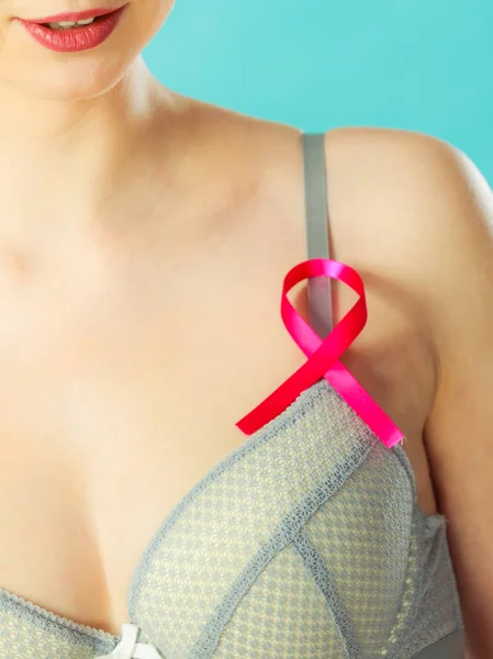 Concetto Sanità Medicina Sensibilizzazione Cancro Seno Giovane Donna Reggiseno Con — Foto Stock