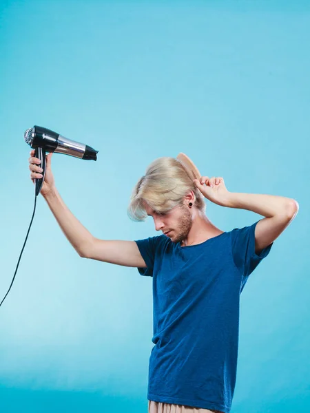 Stijl Mode Jonge Trendy Mannelijke Kapper Met Een Nieuw Idee — Stockfoto