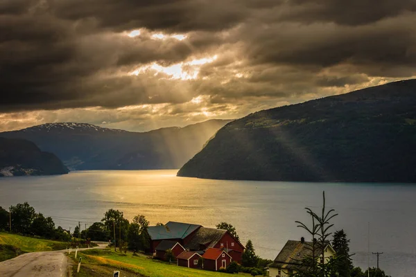 Tourism Vacation Travel Mountains Landscape Utvik Nordfjord Sogn Fjordane County — Stock Photo, Image