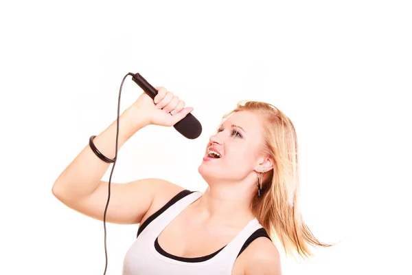 Karaoke Música Concepto Cantante Mujer Rubia Cantando Micrófono Actuación Estrella — Foto de Stock