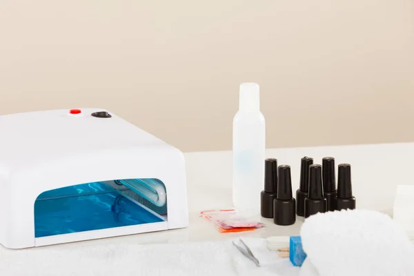 Manicure Híbrido Gel Profissional Com Lâmpada Led Definido Salão Beleza — Fotografia de Stock