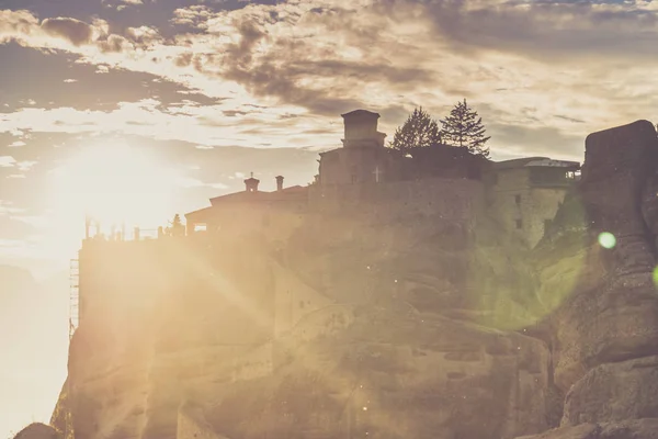 Szenischer Abendhimmel Bei Sonnenuntergang Über Dem Heiligen Varlaam Kloster Auf — Stockfoto