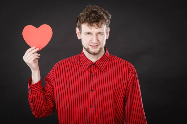 Gefühle Zuneigung Glück Konzept Fröhlicher Mann Mit Herz Jugendlich Energisch — Stockfoto