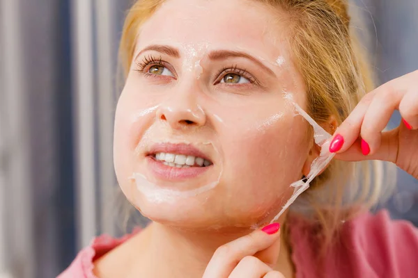 Facial Dry Skin Body Care Complexion Treatment Home Concept Woman — Stock Photo, Image