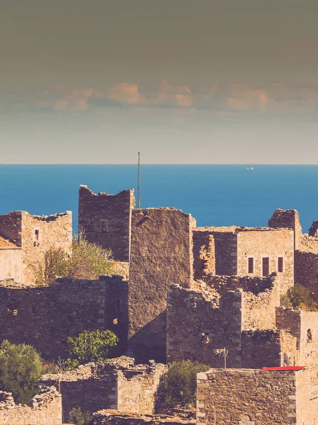 Grecia Pueblo Vatheia Antiguas Casas Torre Abandonadas Tradicionales Arquitectónicas Históricas — Foto de Stock