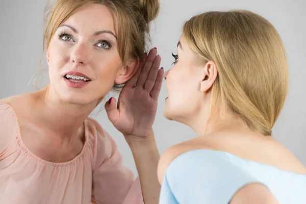 Young Woman Telling Her Friend Some Secrets Two Women Talking — Stock Photo, Image