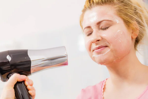 Cuidado Facial Seco Piel Cuerpo Tratamiento Tez Hogar Concepto Mujer — Foto de Stock
