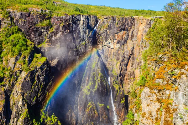 Ворингсфоссенский Водопад Радугой Летом Долина Мабодален Норвегия Национальный Туристический Маршрут — стоковое фото