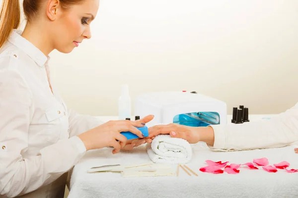 Woman Hand Towel Beautician File Nails Beauty Wellness Spa Treatment — Stock Photo, Image