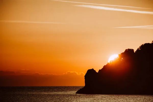Сценічний Схід Або Захід Сонця Над Поверхнею Моря Греція — стокове фото