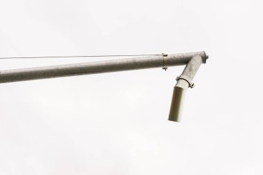 Detaylı metal boru, boşaltma oluğu tarım makine kırpma yaptı. Nesneleri hasat.