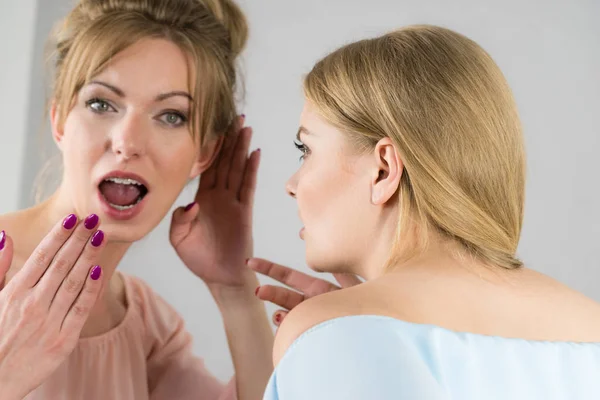 Young Woman Telling Her Friend Some Secrets Two Women Talking — Stock Photo, Image